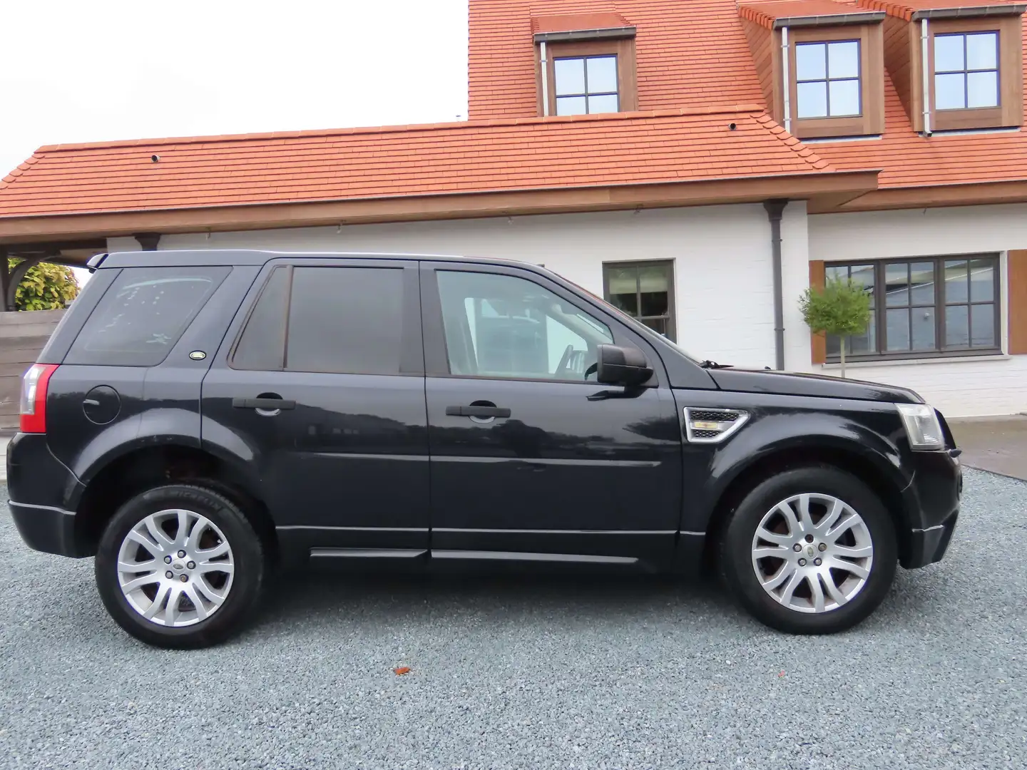 Land Rover Freelander 2.2 Td4 SE Zwart - 2