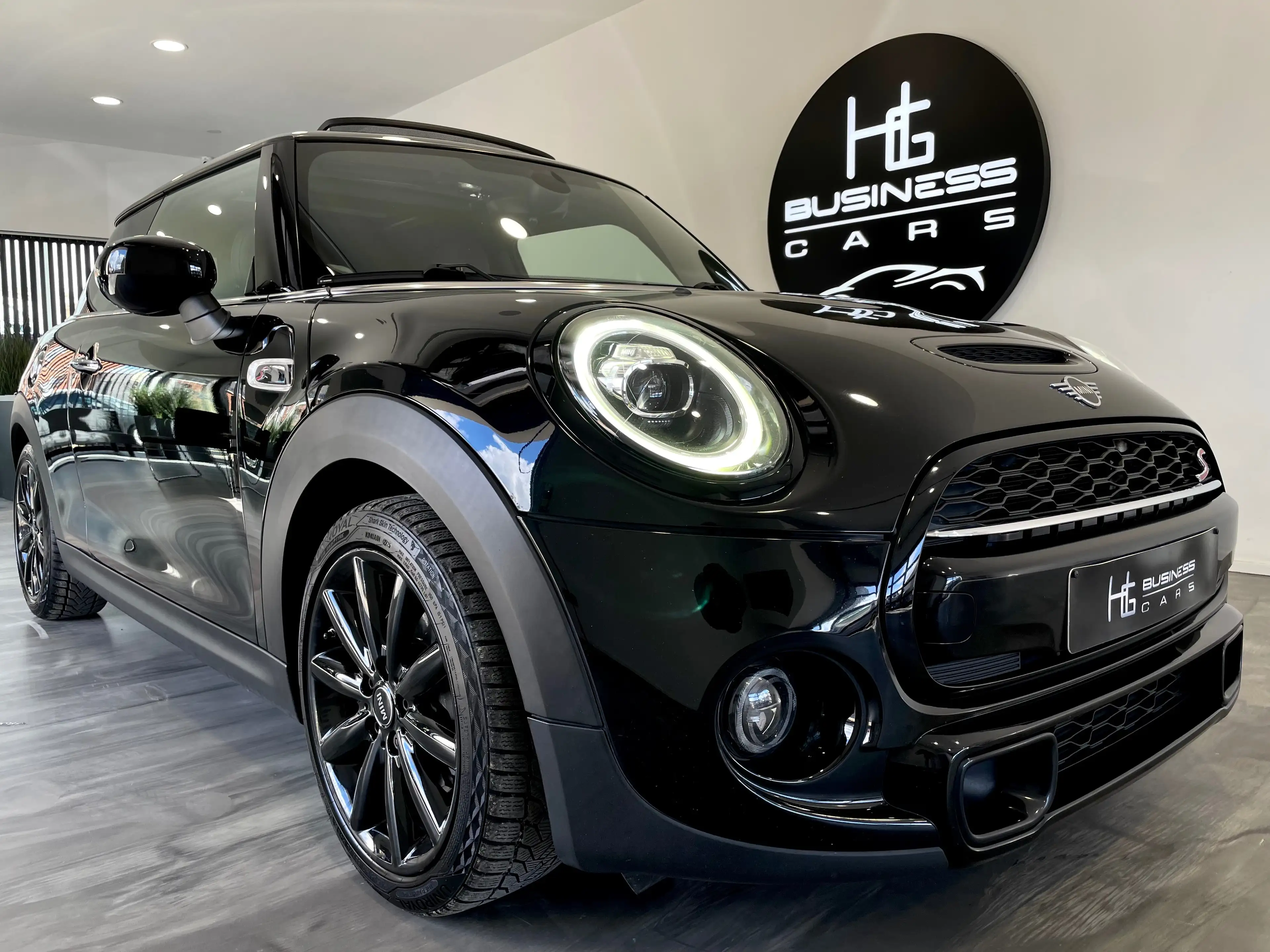 MINI Cooper S 2.0A/ TOIT OUVRANT/ FULL LED/ CUIR/ GPS/ CLIM — photo 5
