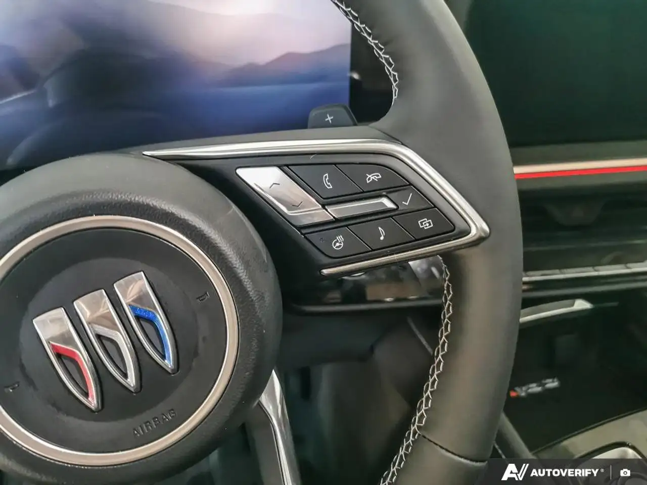 Buick Envision снимка Buick Envision
