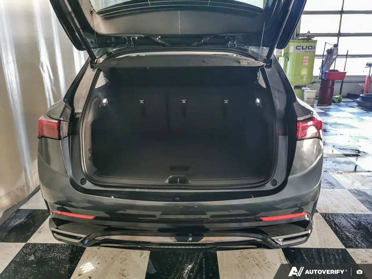 Buick Envision снимка Buick Envision