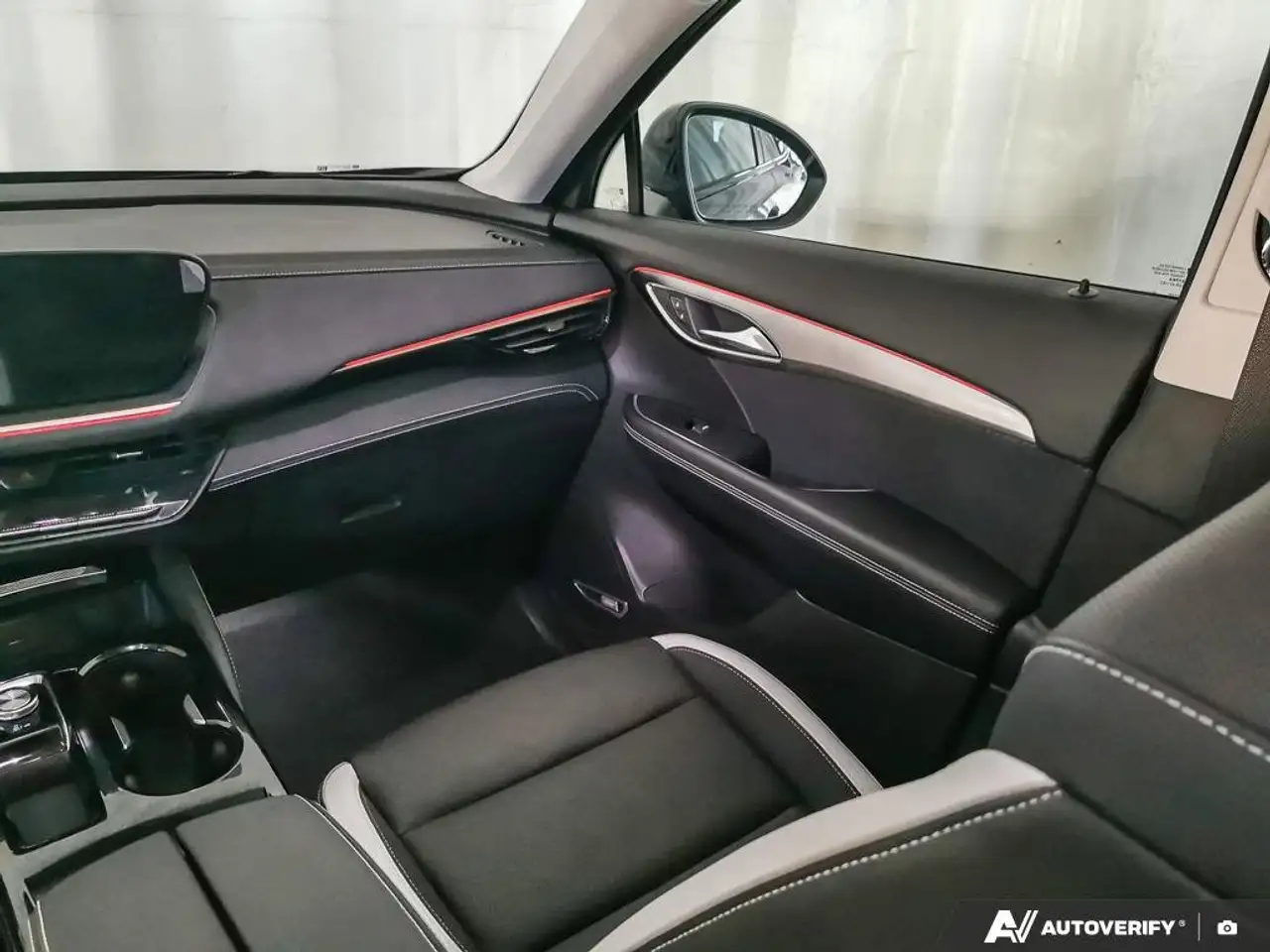 Buick Envision снимка Buick Envision