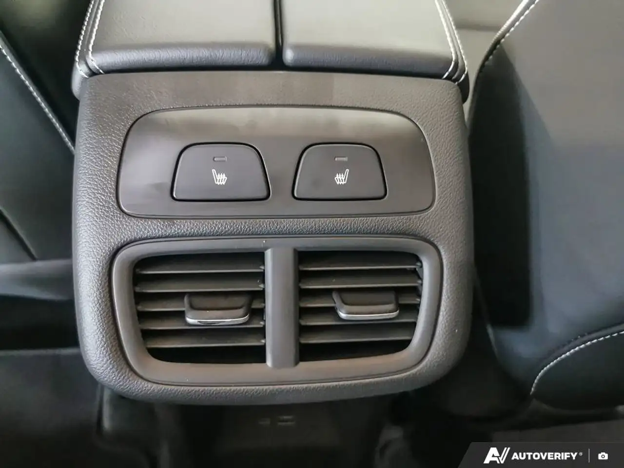 Buick Envision снимка Buick Envision