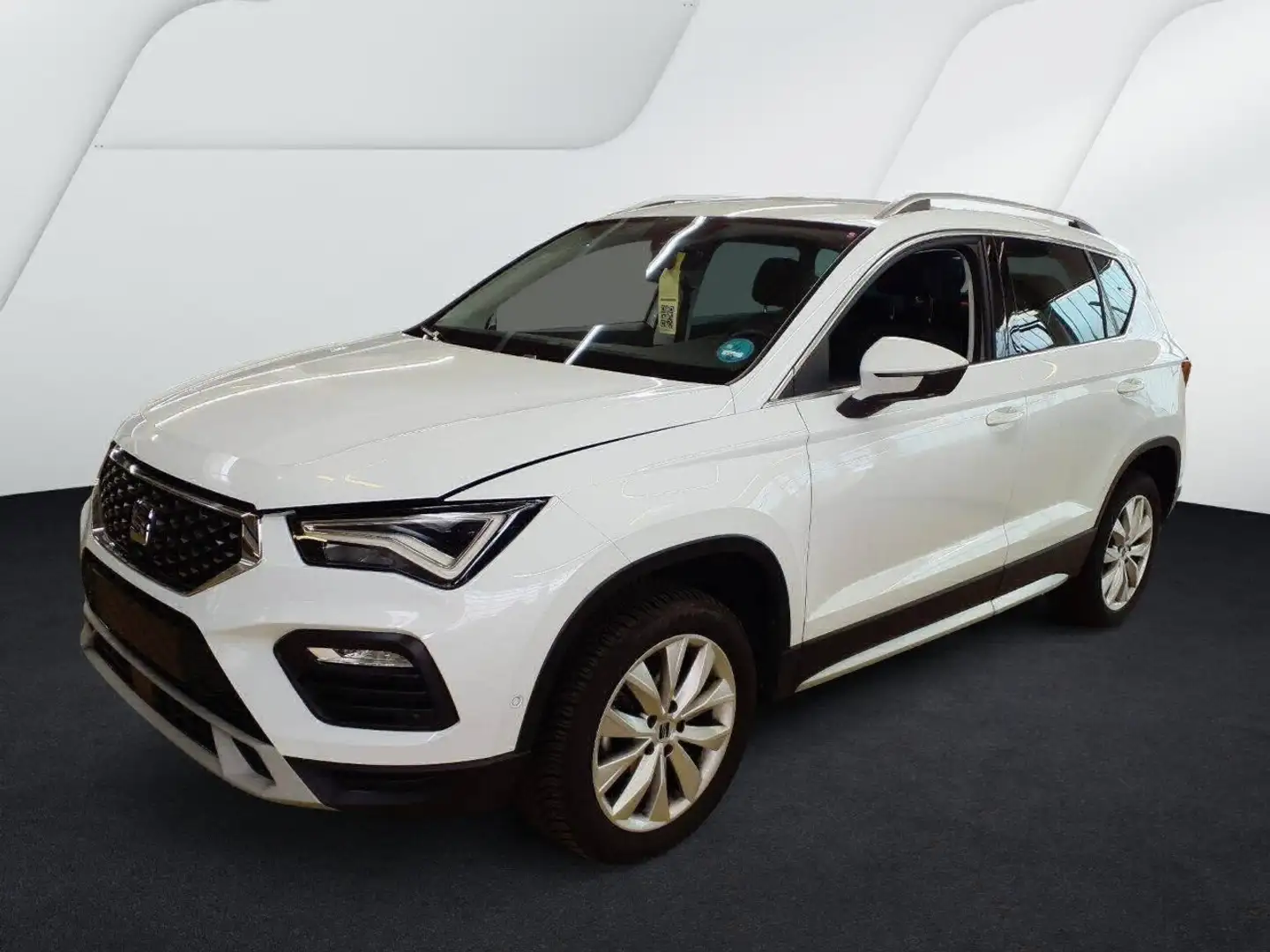 SEAT Ateca X-Perience 1.5 TSI DSG AHK Navi RearView Sitzh. AC Weiß - 2