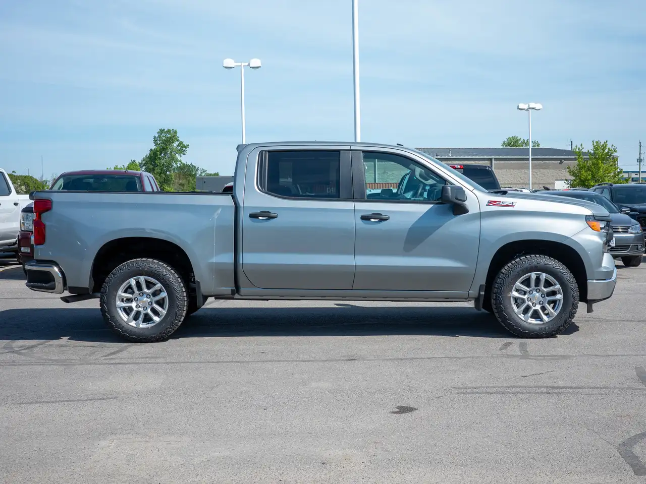 Chevrolet Silverado 1500 снимка Chevrolet Silverado 1500