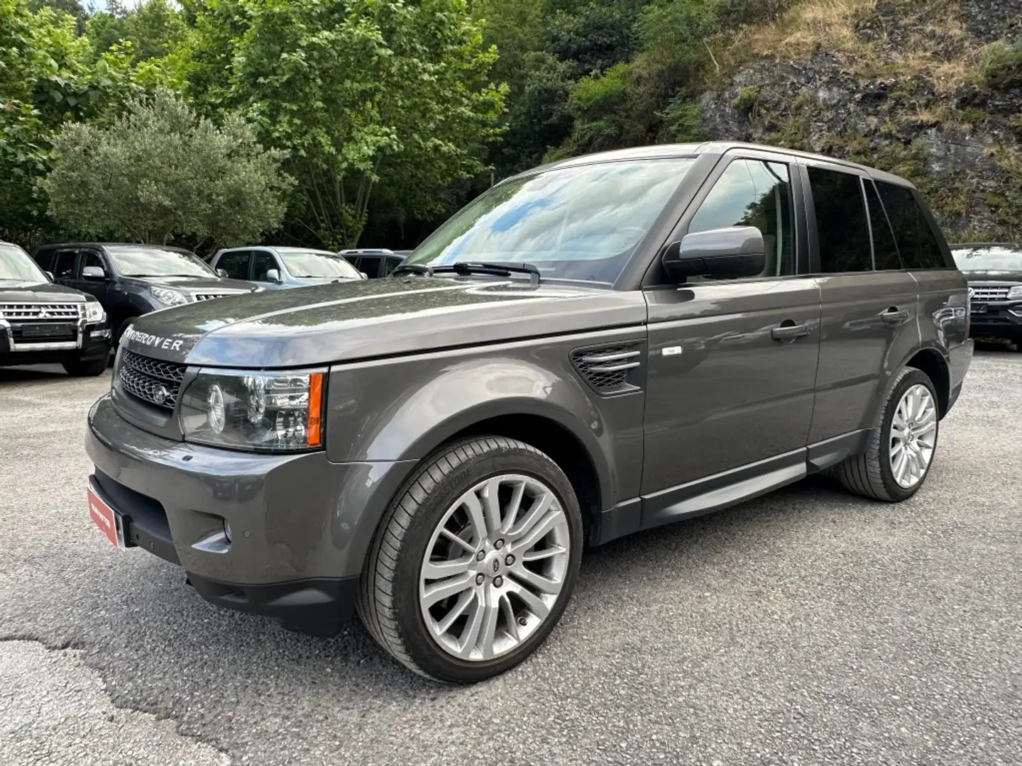 Land Rover Range Rover Sport 3.0SDV6 HSE Aut. Grey - 2