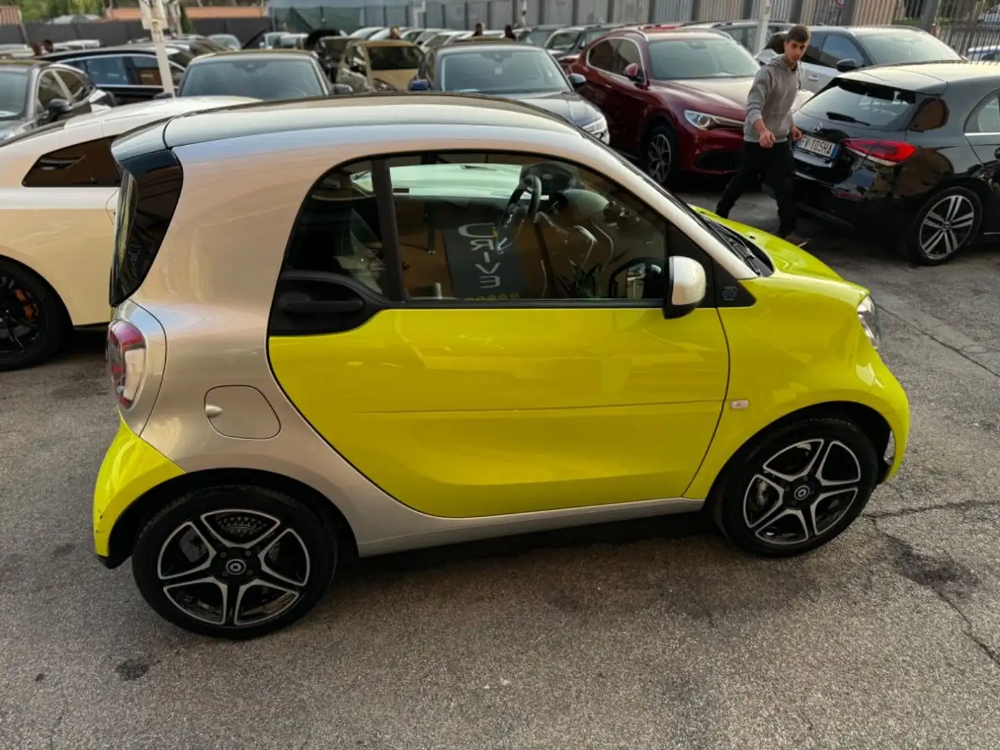 smart forTwo EQ PASSION  "COME NUOVA"!!! PRONTA CONSEGNA Giallo - 2