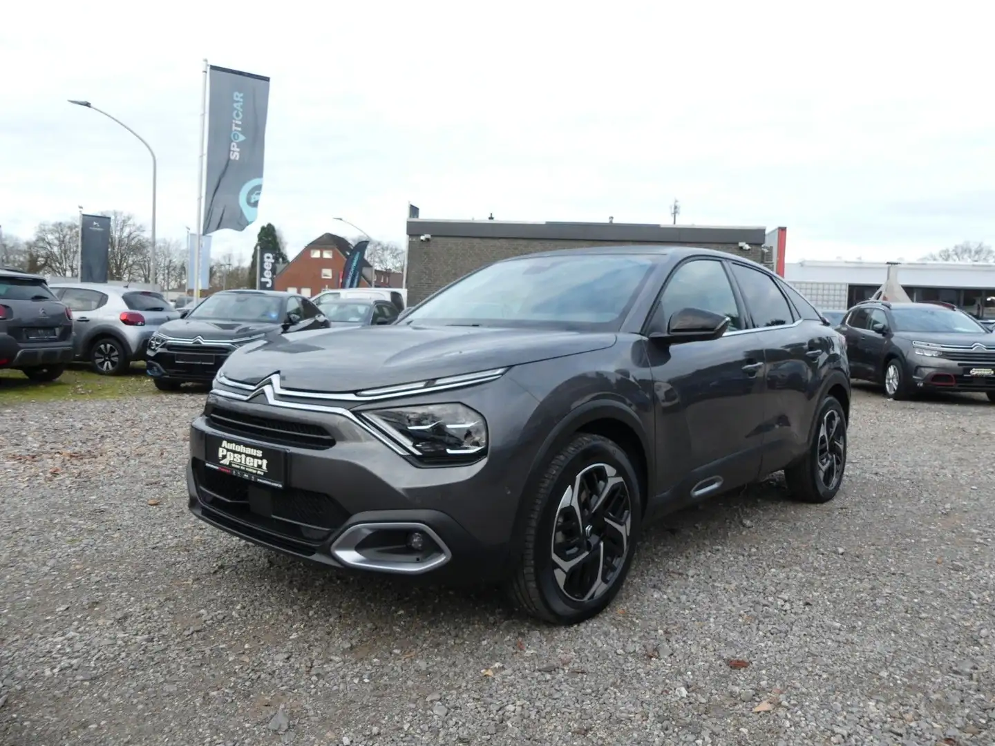 Citroen C4 PureTech 130 S&S EAT8 Max Grau - 1