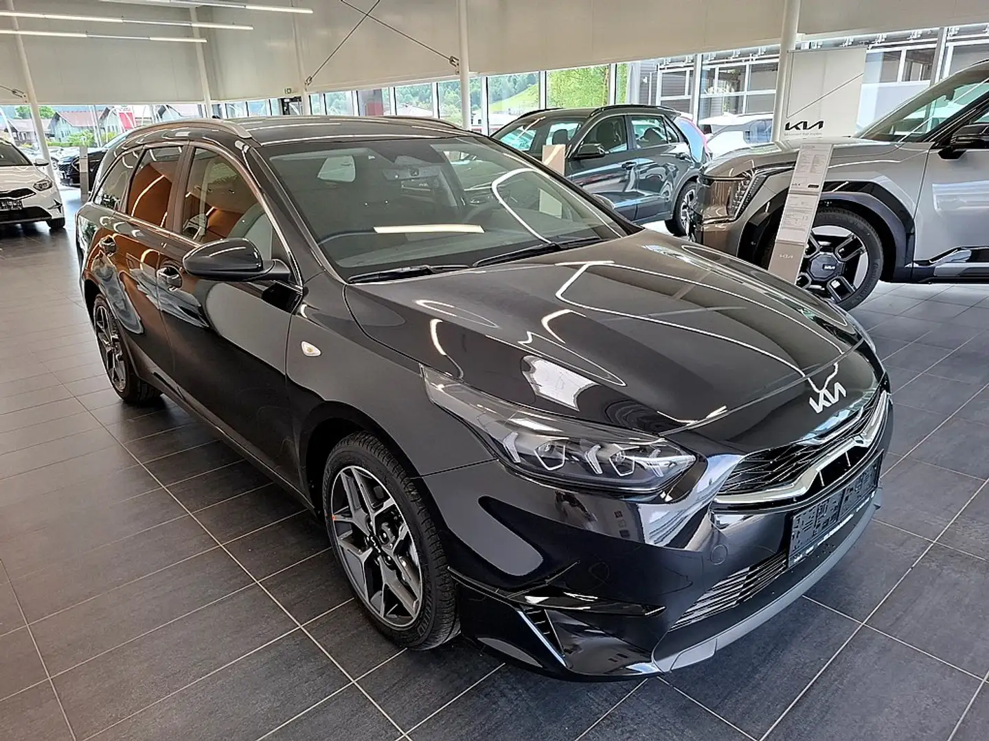 Kia Ceed SW / cee'd SW ceed SW 1,0 T-GDI GPF ISG Silber Schwarz - 2