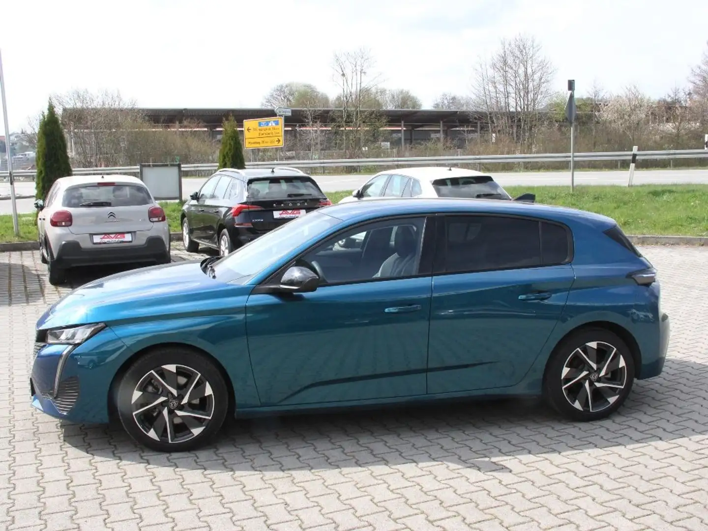 Peugeot 308 1.5d Allure Pack Navigation LED 17 ZOLL CAM Blau - 1