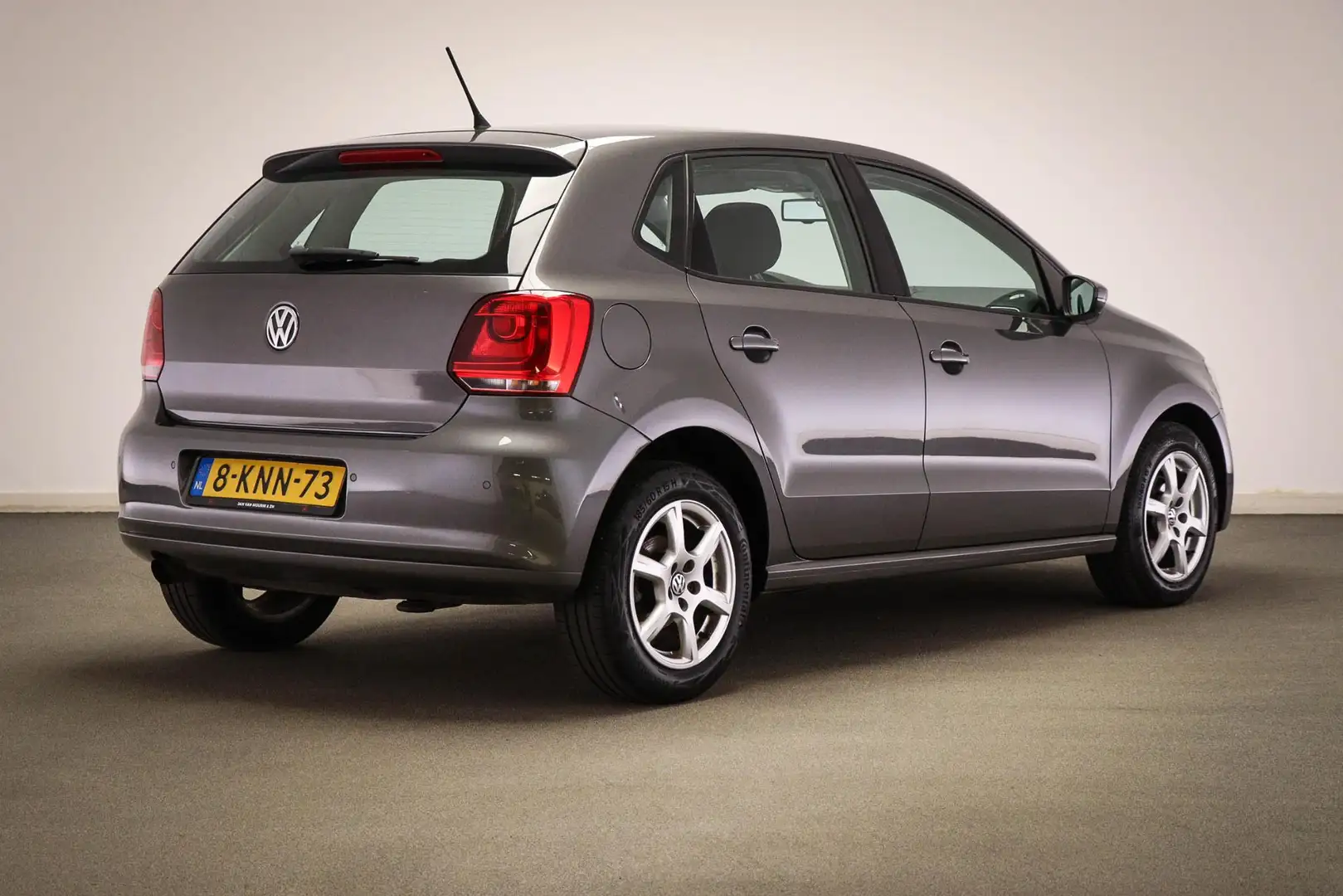 Volkswagen Polo 1.2 TSI BlueMotion Edition+ | AIRCO | CRUISE CONTR Grijs - 2