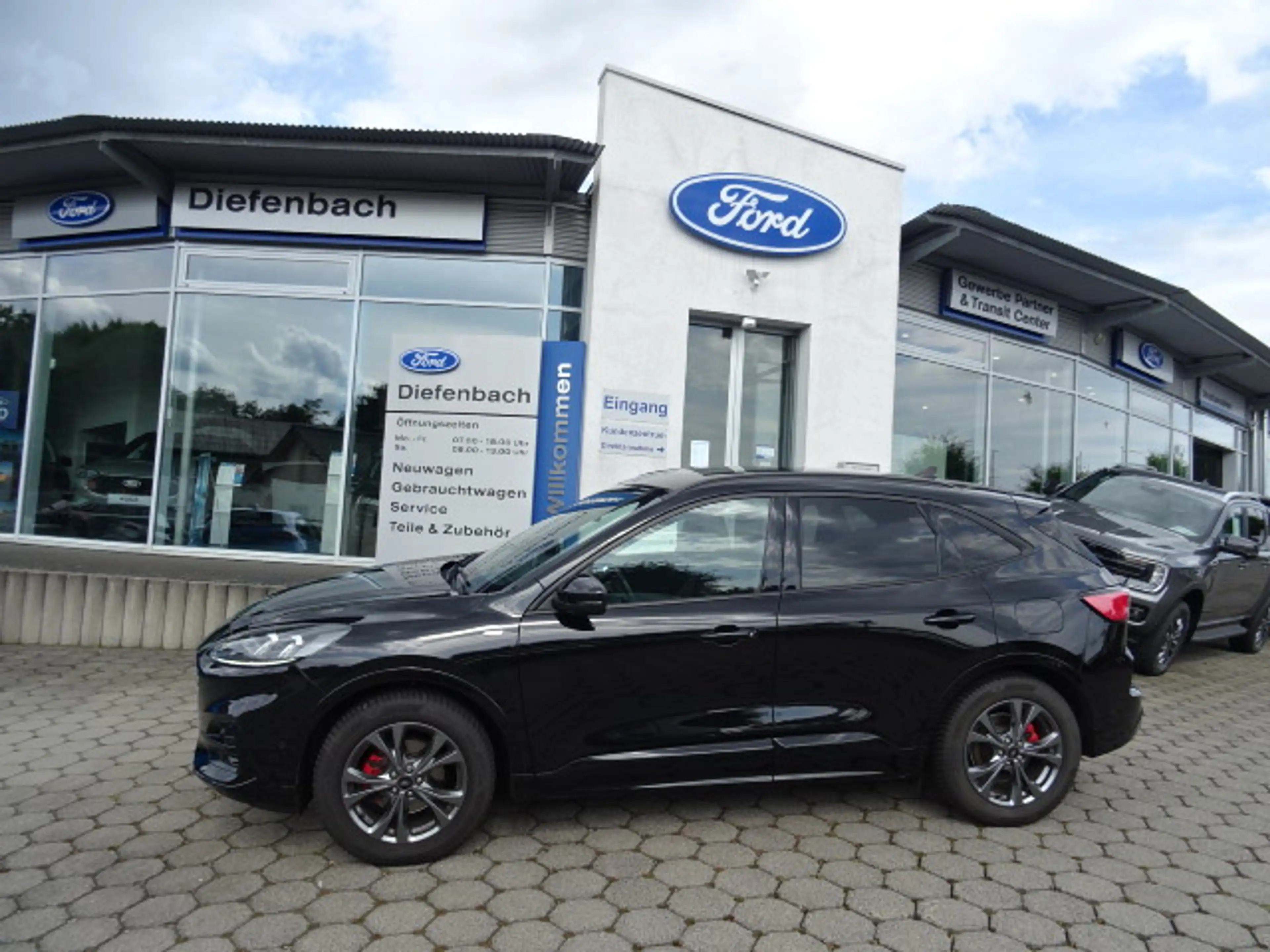 Ford Kuga 1.5 Ecoboost ST-Line X +HUD+LED — photo 2