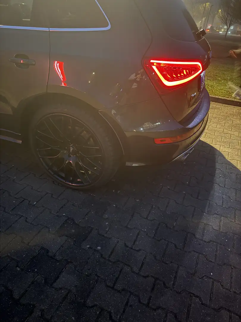 Audi SQ5 Audi SQ5 313 PS | Top gepflegt | Top V12 Sound & A Schwarz - 2