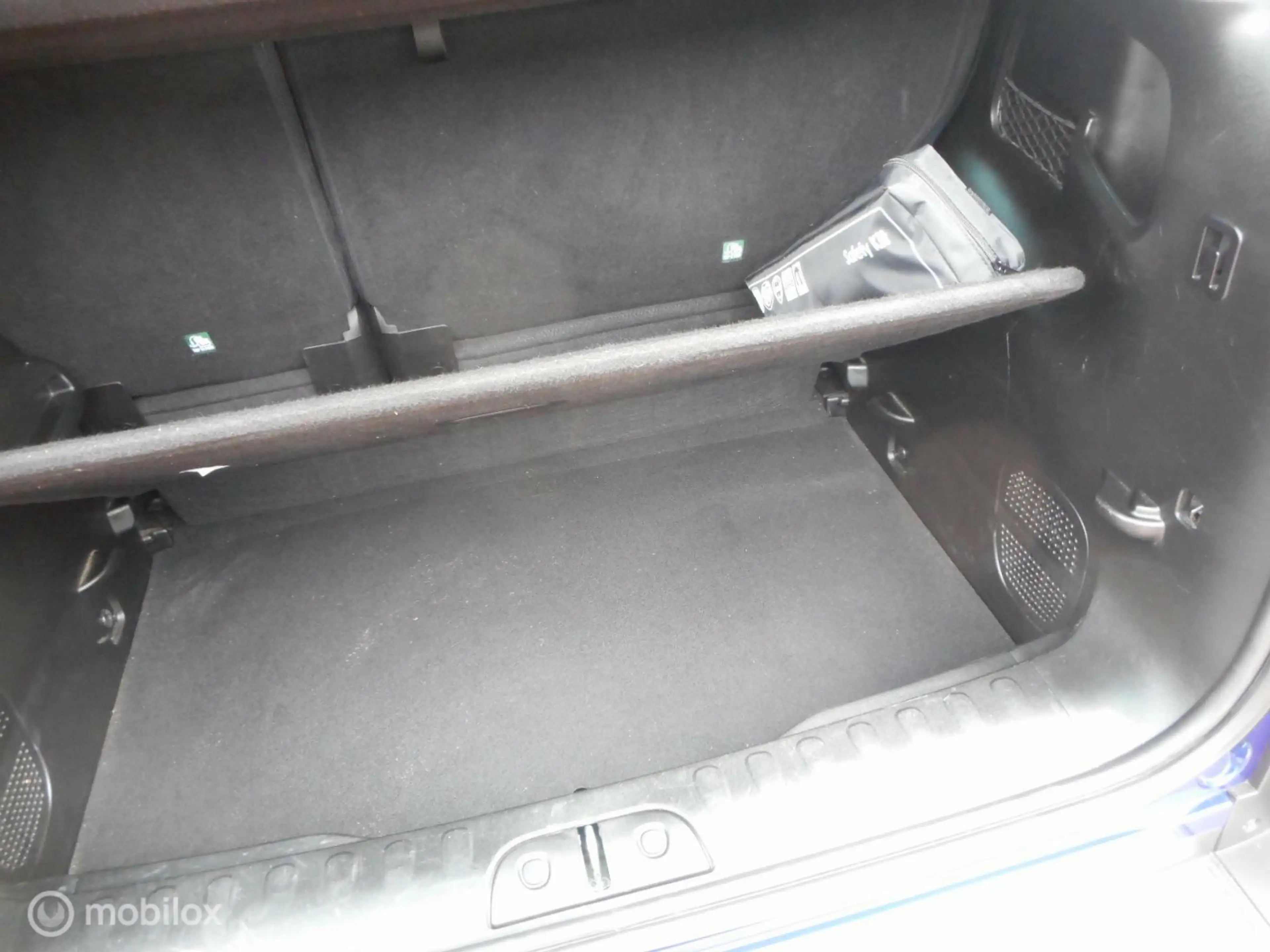 Fiat 500L TwinAir Turbo 105 Lounge ECC+LM-16+PDC+CRUISE+META — photo 8