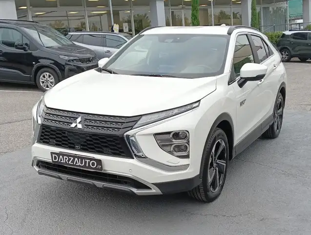Mitsubishi Eclipse Cross 2.4 MIVEC 4WD PHEV Diamond SDA