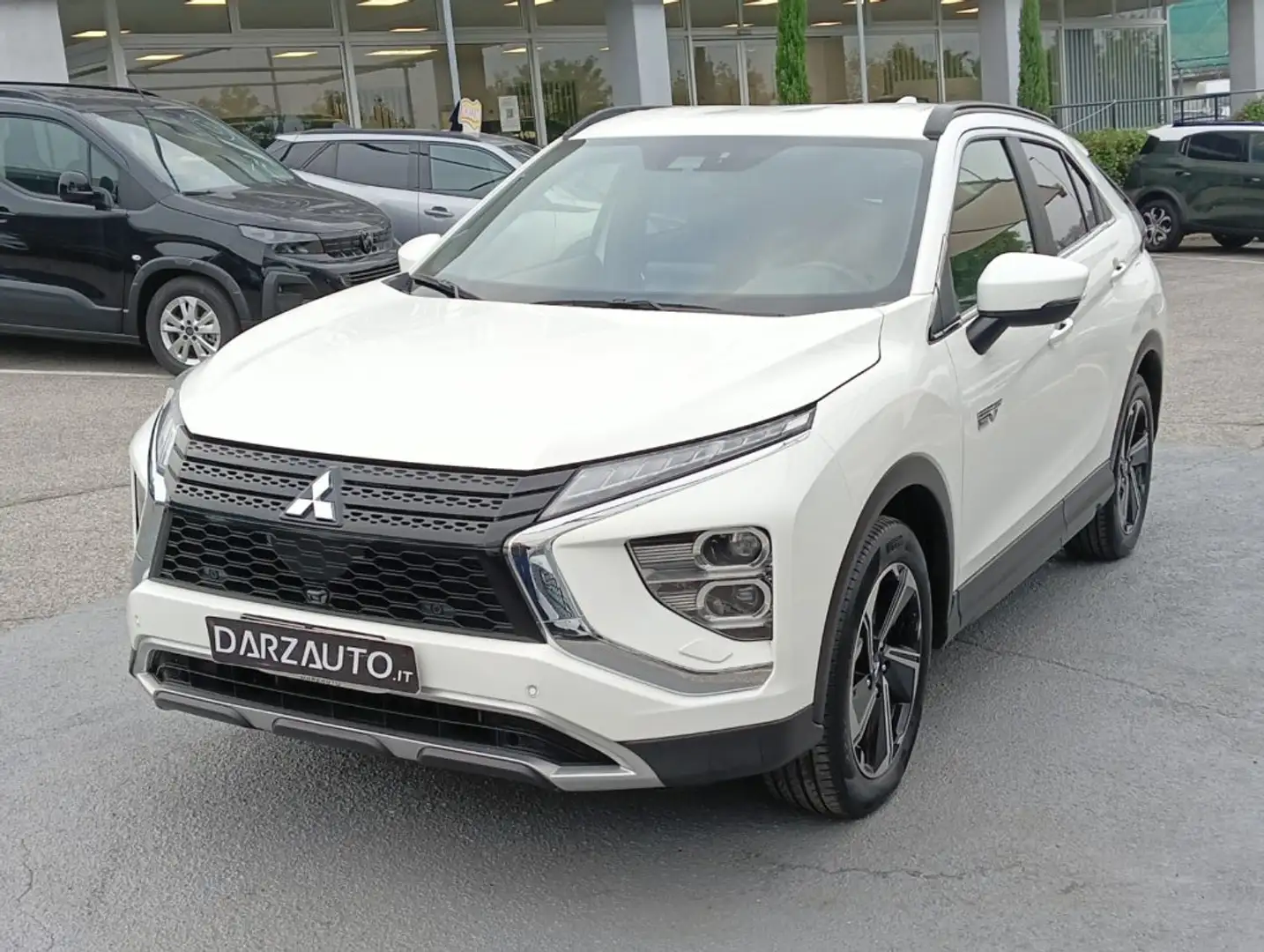 Mitsubishi Eclipse Cross 2.4 MIVEC 4WD PHEV Diamond SDA Blanco - 1