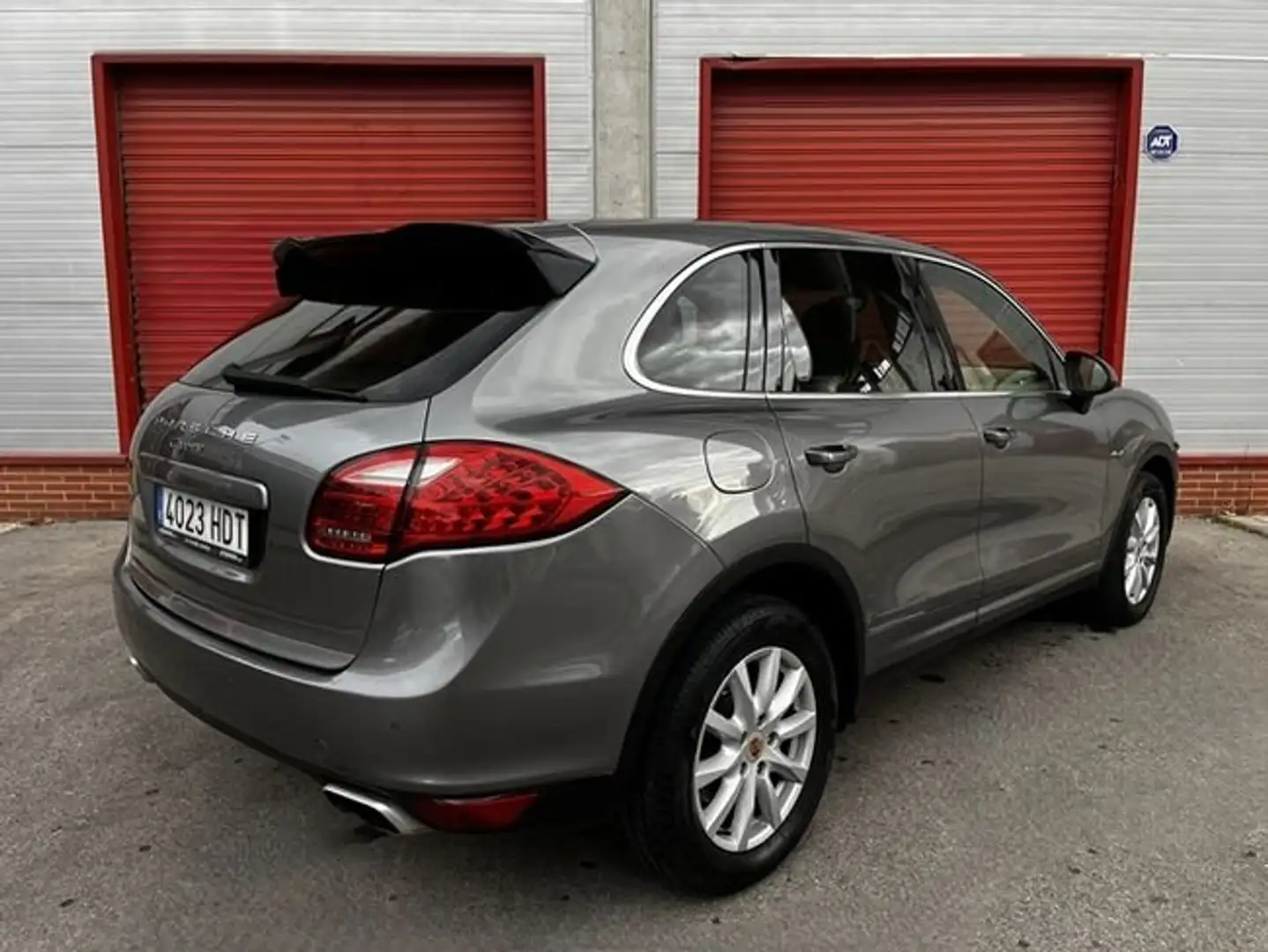 Porsche Cayenne 3.0 TD  Tiptronic Gris - 2