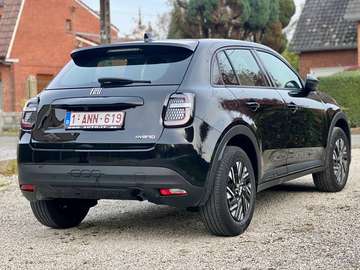 Mild Hybrid 100CV automatique