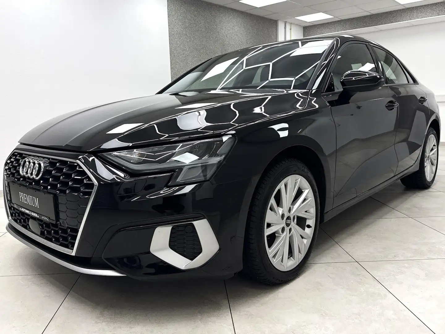 Audi A3 Limousine 30 eTFSI advanced Edition One ACC AHK Ke Noir - 2