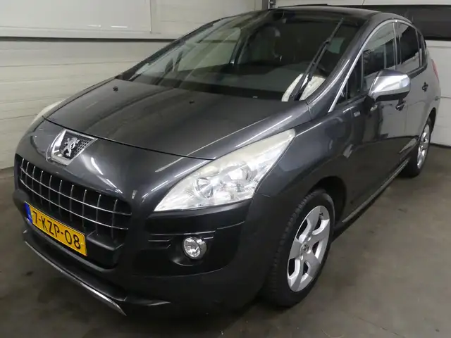 Peugeot 3008 1.6 VTi Style - Trekhaak - Mooie Auto!