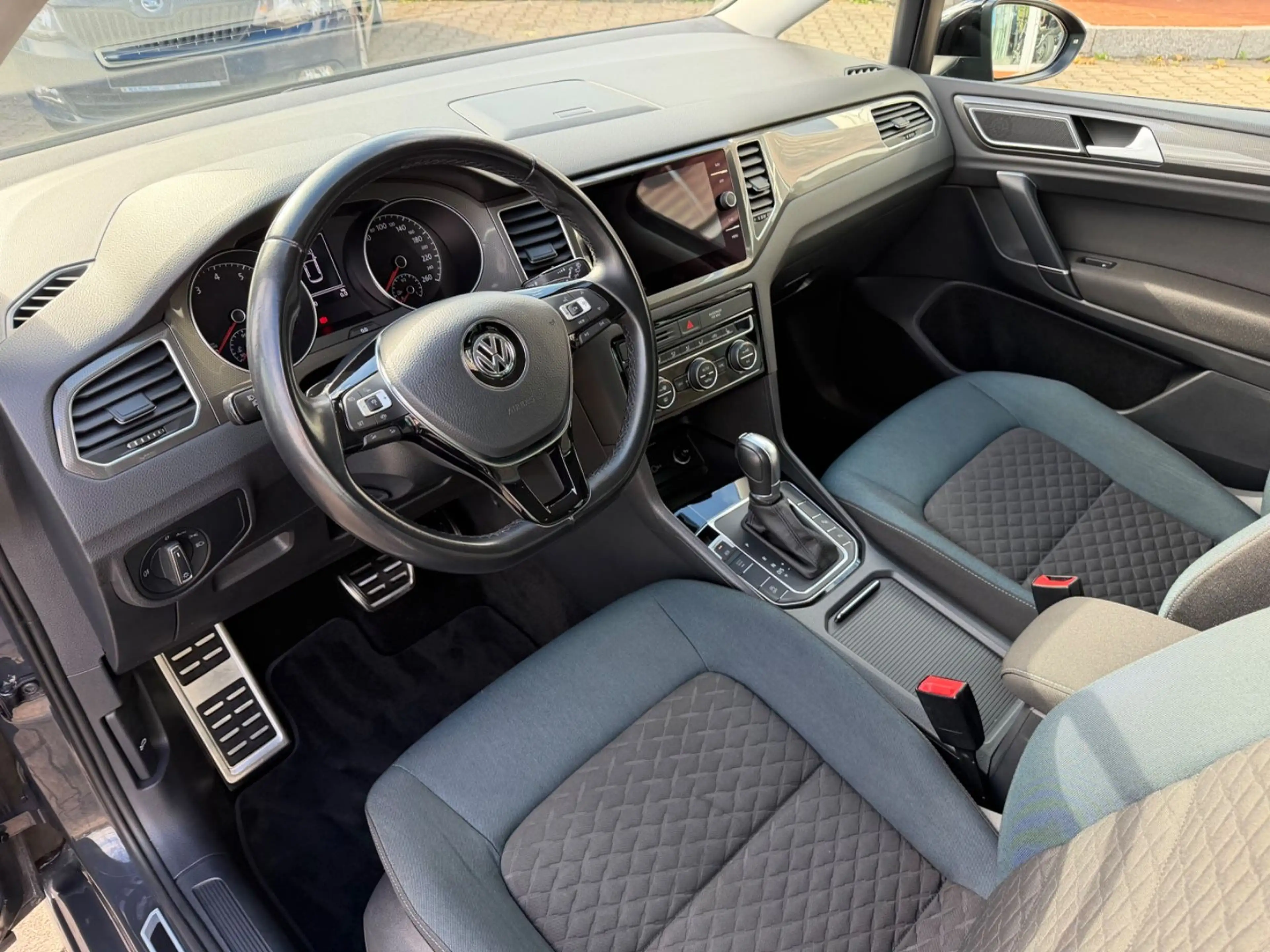 Volkswagen Golf Sportsvan Sportsvan VII IQ.DRIVE — photo 13