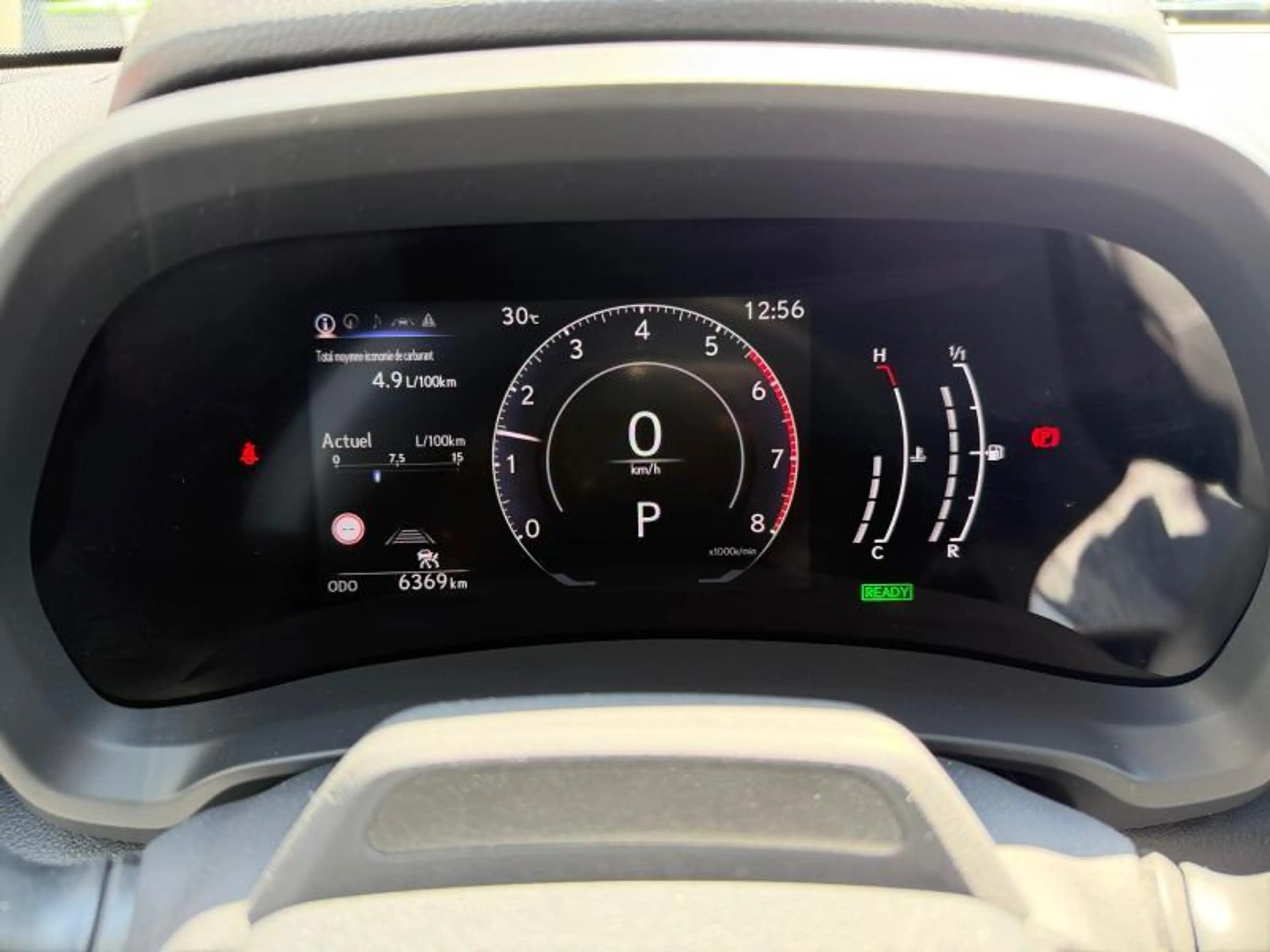 Lexus LBX Cool — photo 16