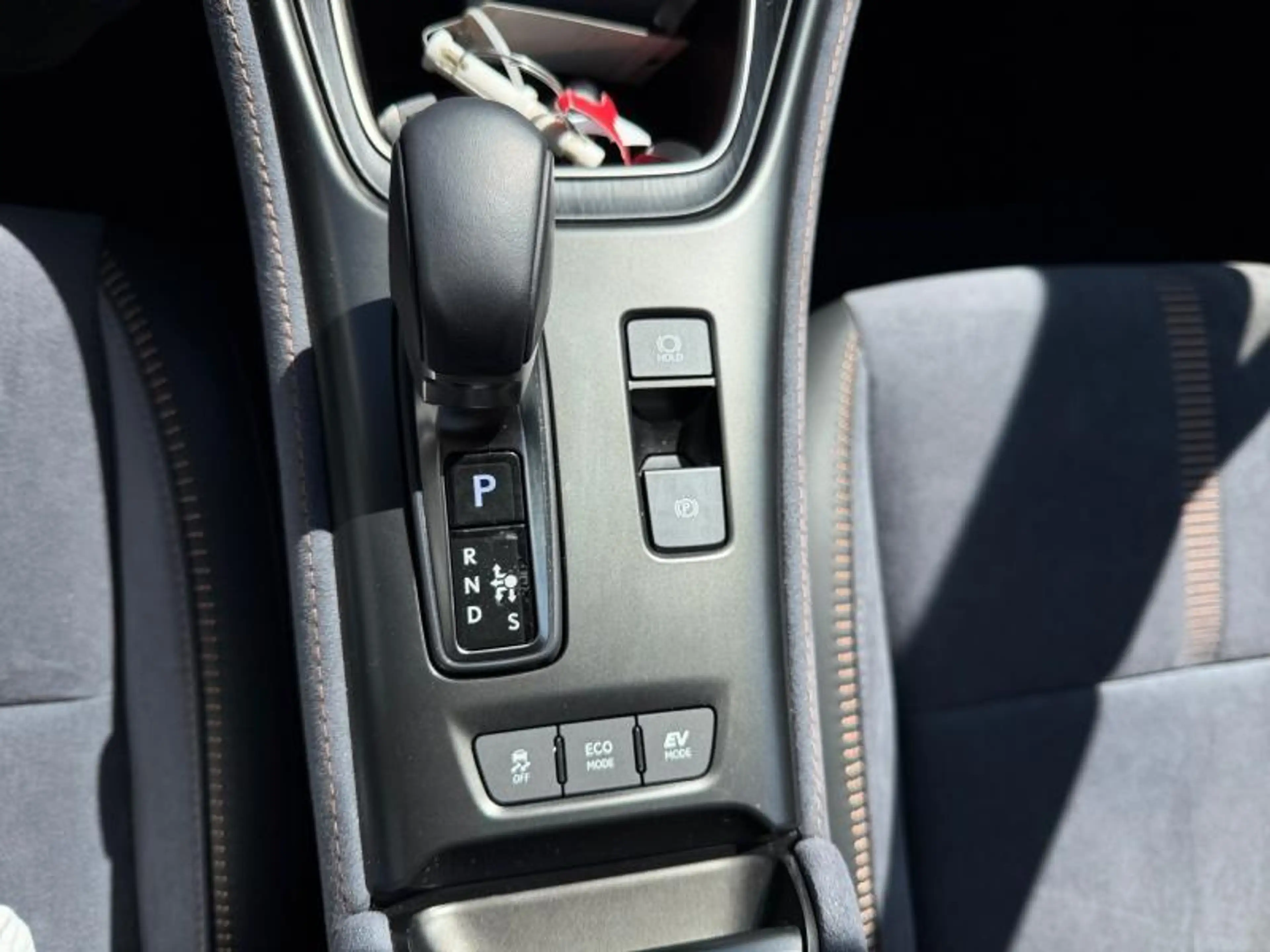 Lexus LBX Cool — photo 21