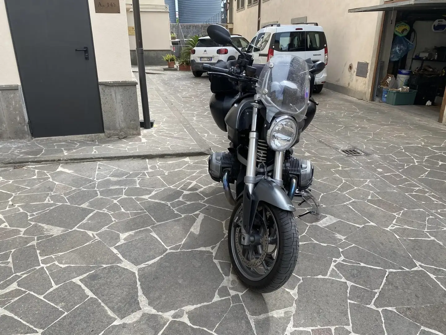 BMW R 1200 R - 2