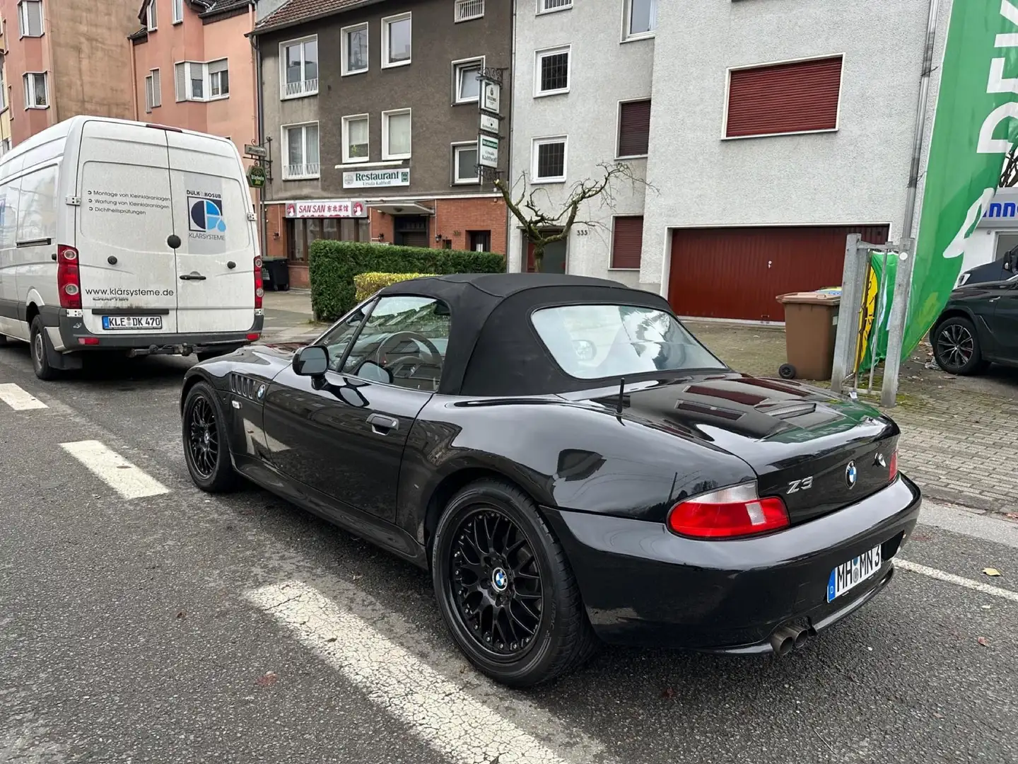 BMW Z3 roadster 2.2i M Paket 6 Zylinder Leder TOP Schwarz - 2