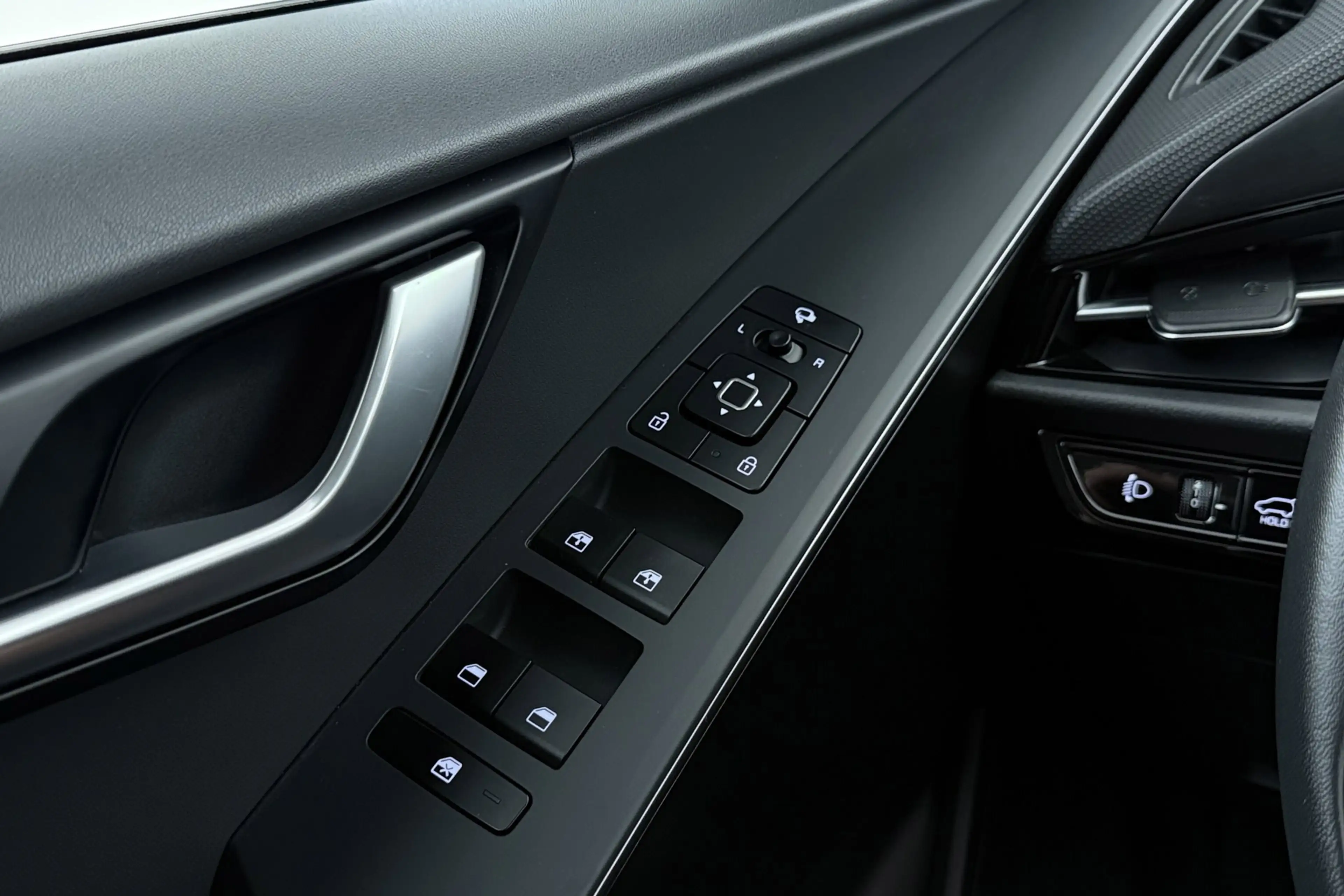 Kia Niro 1.6 GDi PHEV DynamicLine | CarPlay | Digital Cockp — photo 35