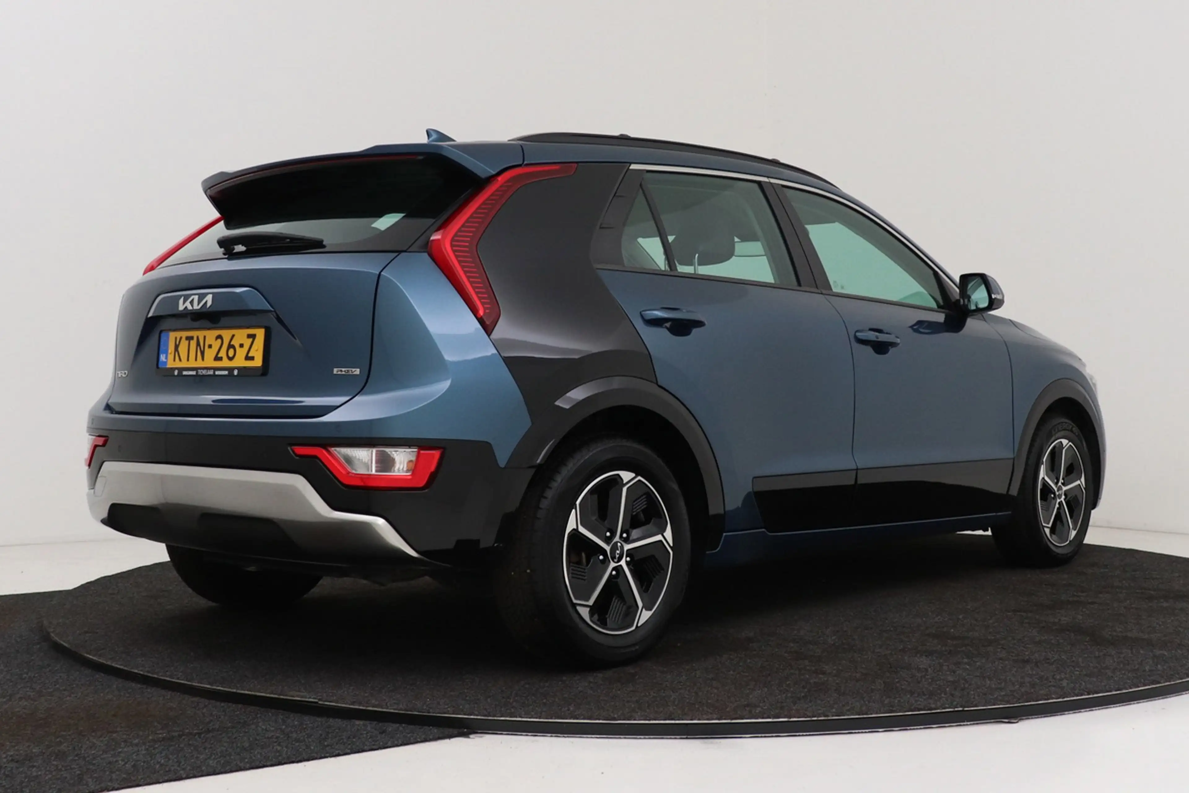 Kia Niro 1.6 GDi PHEV DynamicLine | CarPlay | Digital Cockp — photo 2