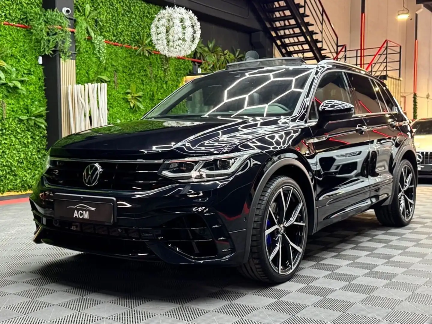 Volkswagen Tiguan 2.0 TSI R 4Motion DSG 235kW Negro - 1