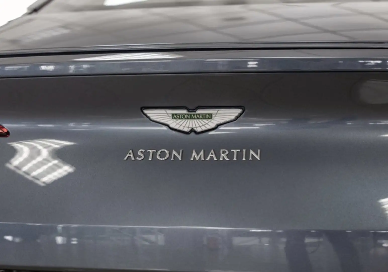 Aston Martin DB11 4.0 510 Bleu - 1