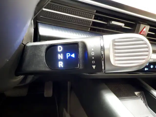 Hyundai Ioniq 6 view 13
