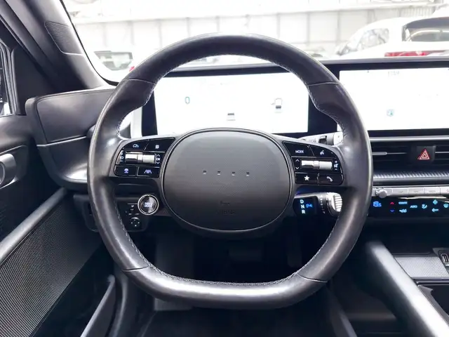 Hyundai Ioniq 6 view 10