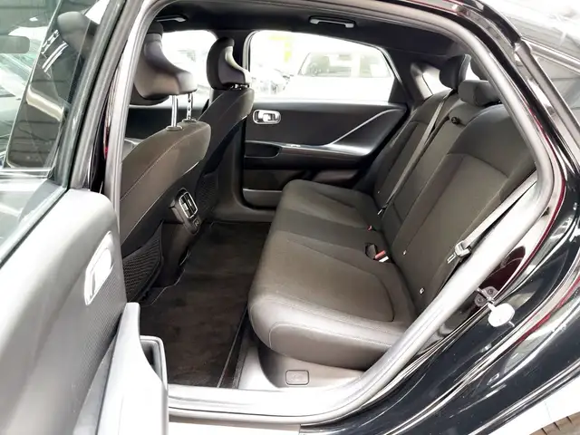 Hyundai Ioniq 6 view 15