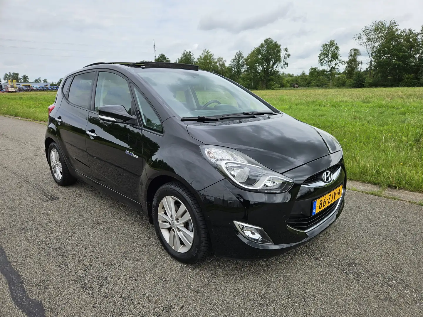 Hyundai iX20 1.4i i-Vision Zwart - 2