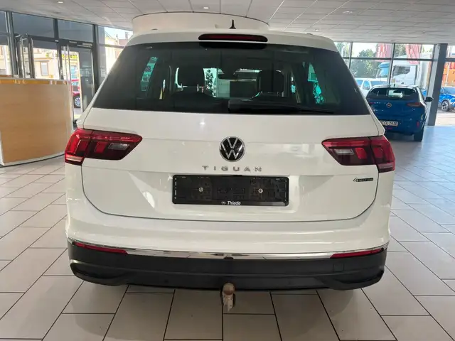 Volkswagen Tiguan view 7