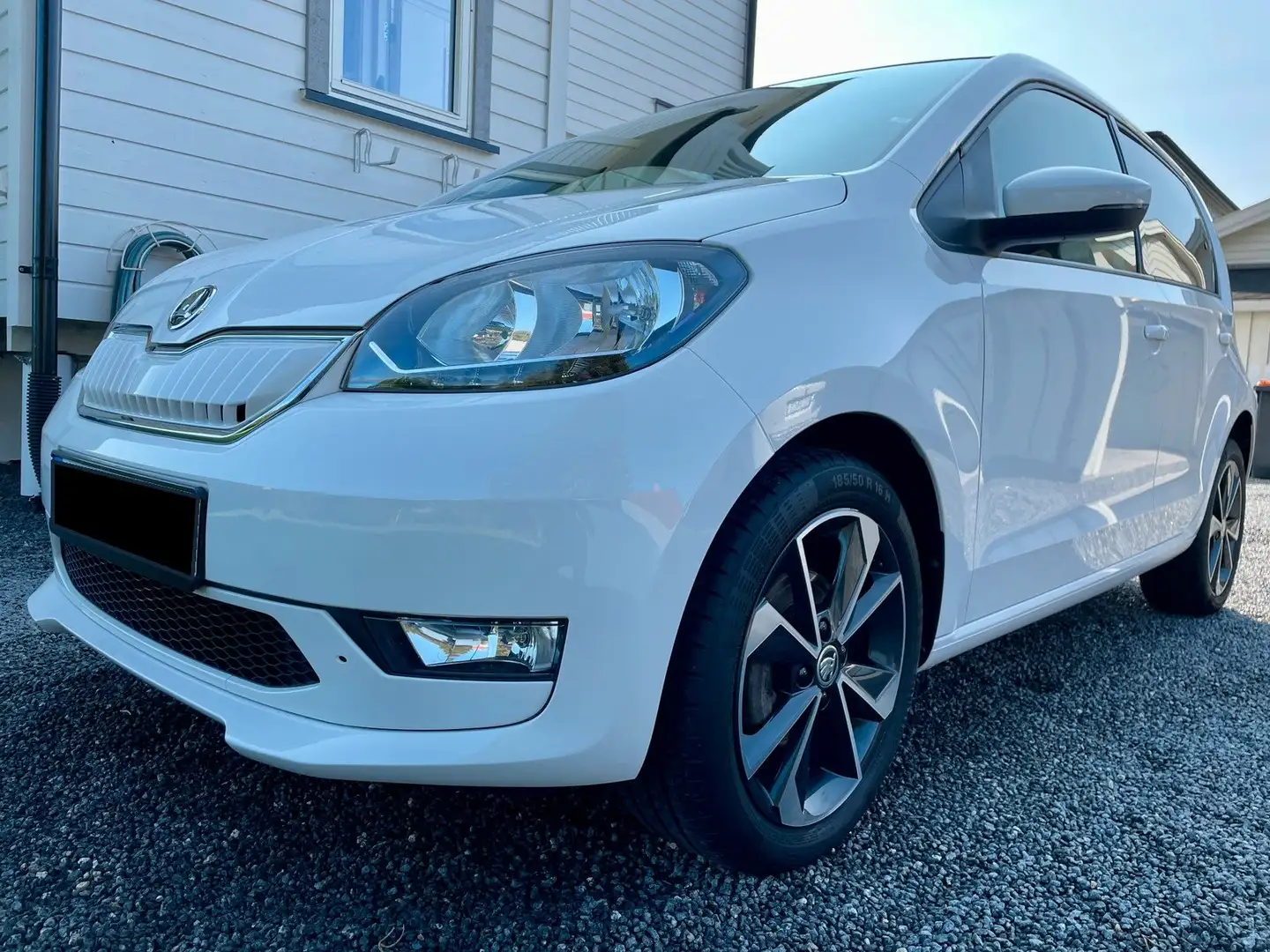 Skoda Citigo CITIGOe iV Style Weiß - 2