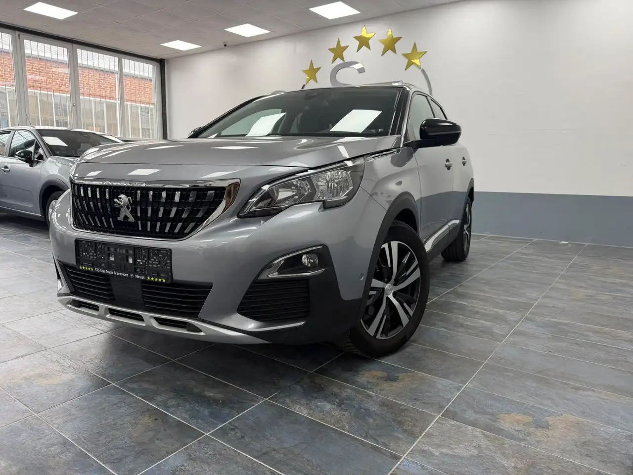 Peugeot 3008 Allure — photo 1 of 18