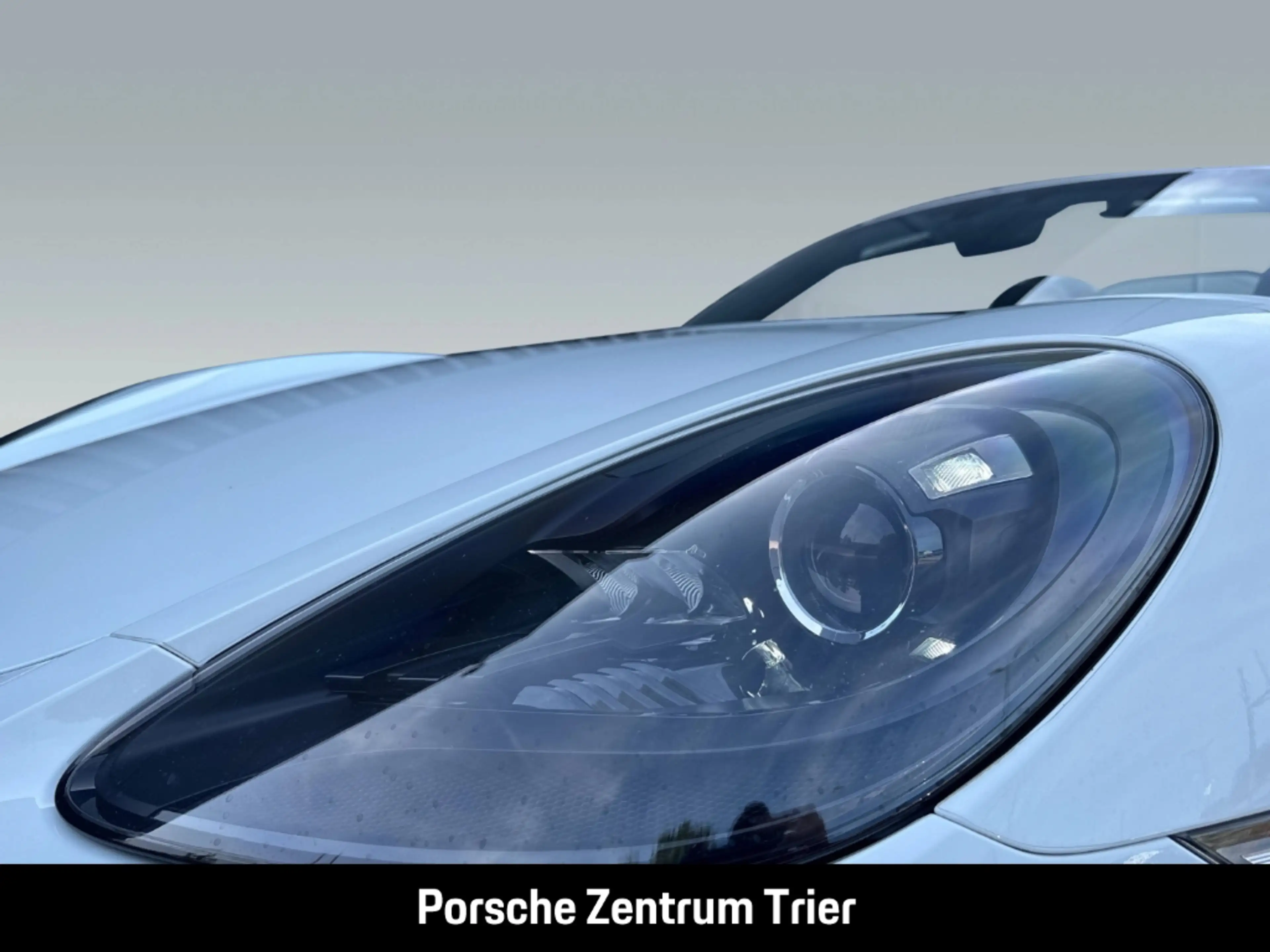 Porsche Boxster 718 T — photo 11