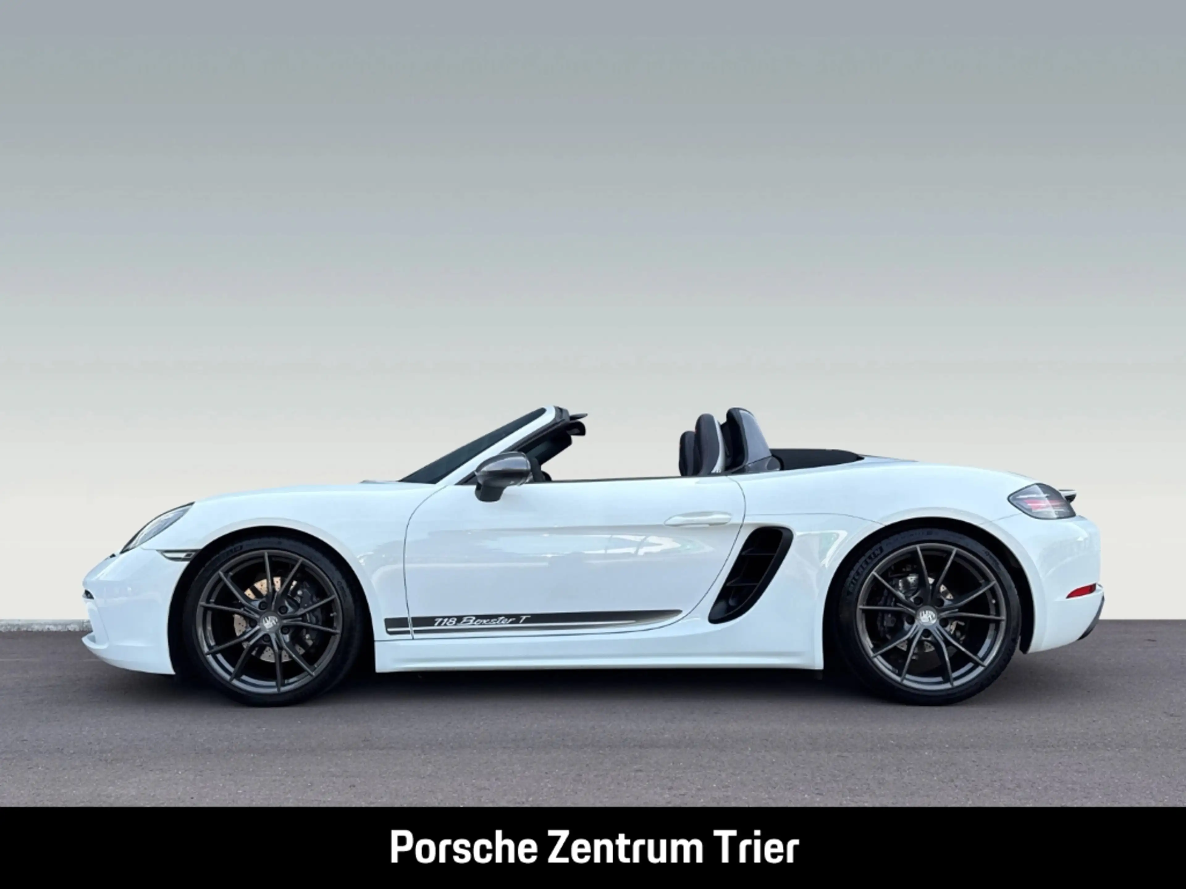 Porsche Boxster 718 T — photo 2