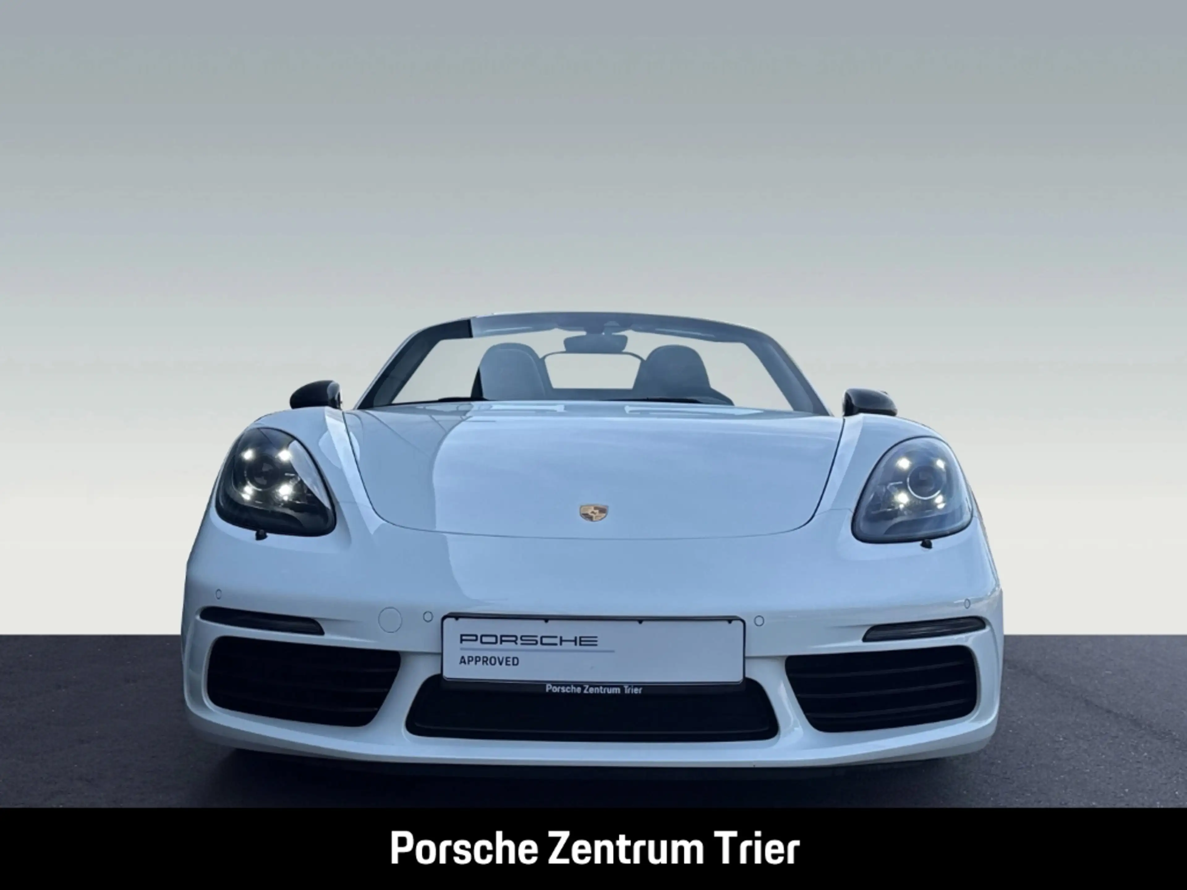 Porsche Boxster 718 T — photo 6