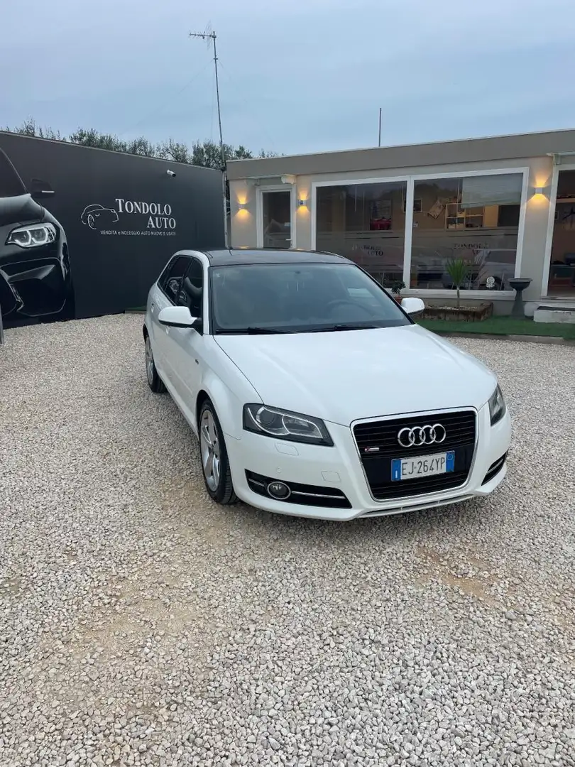 Audi A3 S LINE Weiß - 2