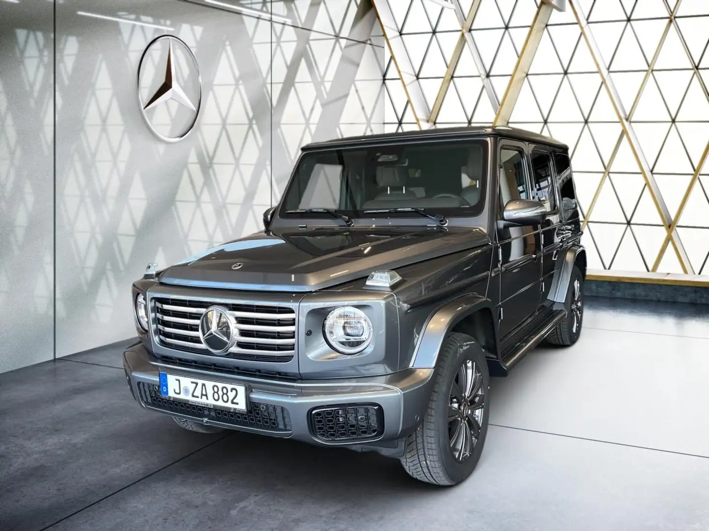 Mercedes-Benz G 450 d AHK*StandHz*Schiebedach*360-KAM*Burm-3D* Grau - 1