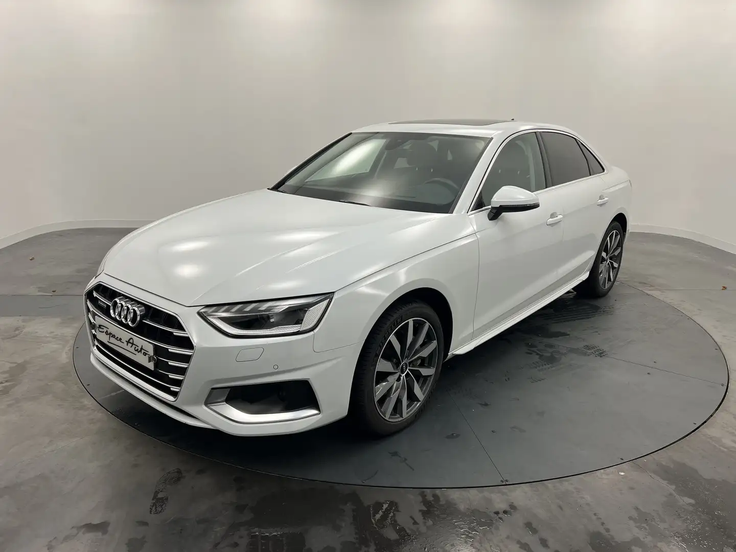 Audi A4 40 TDI 204 S tronic 7 Quattro Avus Wit - 1
