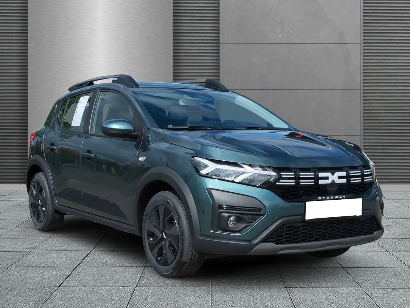 Dacia Sandero Stepway TCe 90 Expression SHZ Navi PDC RFK Groen - 1