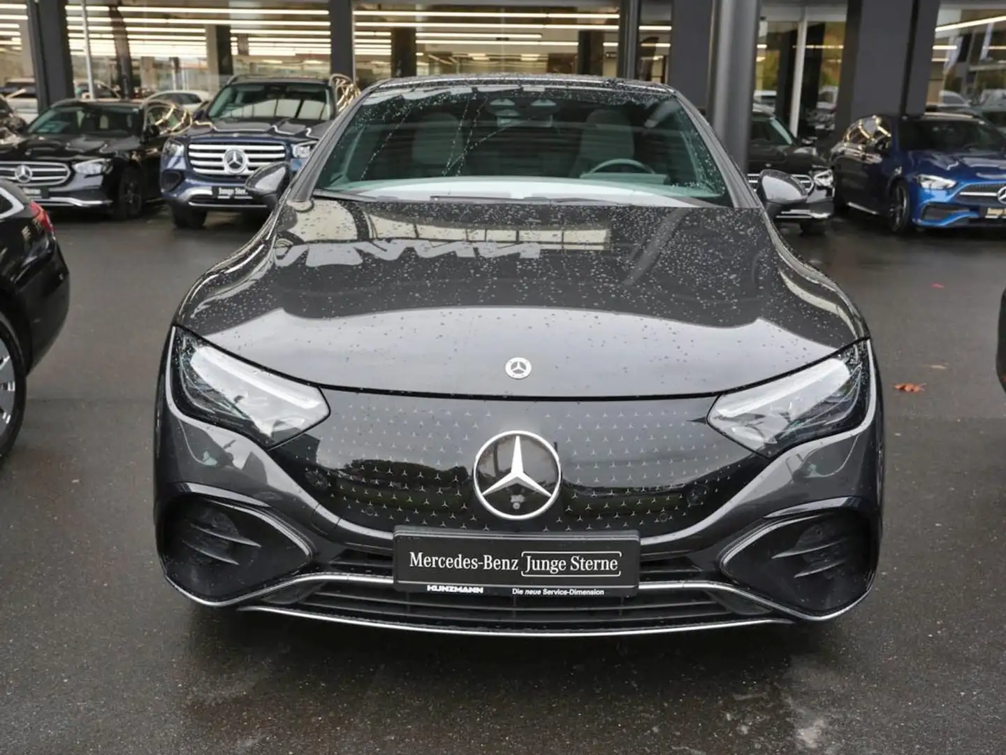 Mercedes-Benz EQE 300 AMG Panorama Distronic Memory 360° Grey - 2