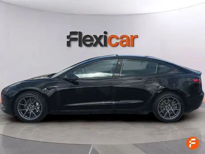 Tesla Model 3 2023, foto 3