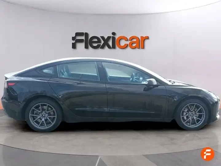 Tesla Model 3 2023, foto 8