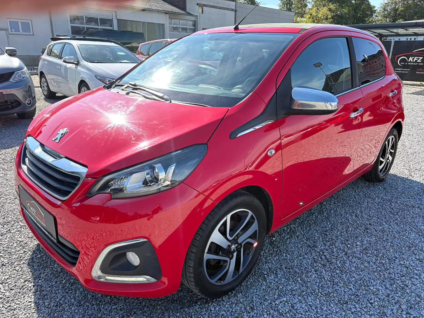 Peugeot 108 108 1,2 PureTech 82 Allure Rot - 2